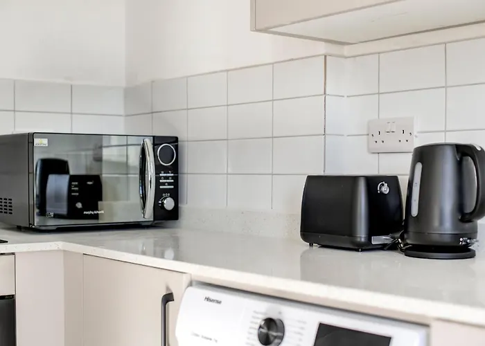 2 Bedroom Apartment With Large Rooms And Wi-Fi
