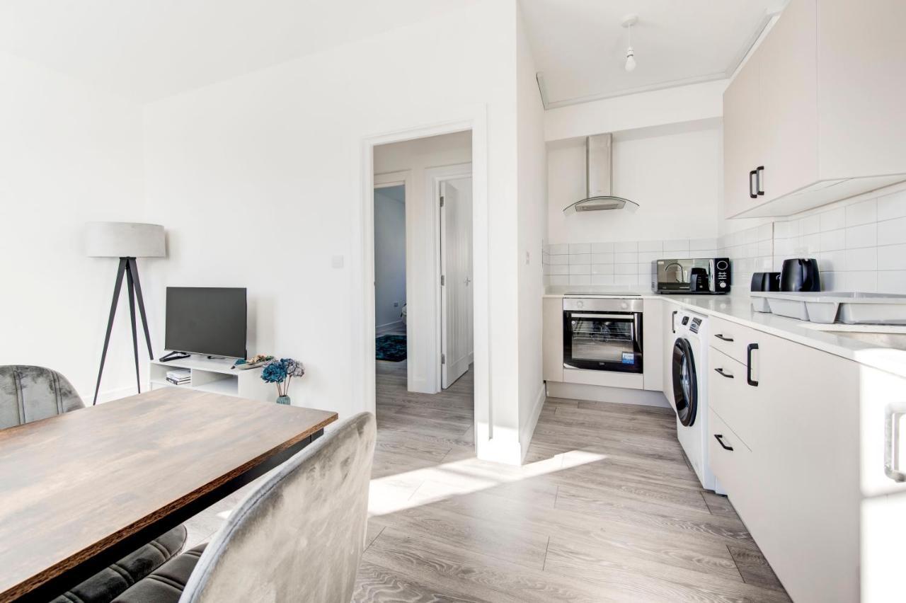 2 Bedroom With Large And Wi-fi * Лондон